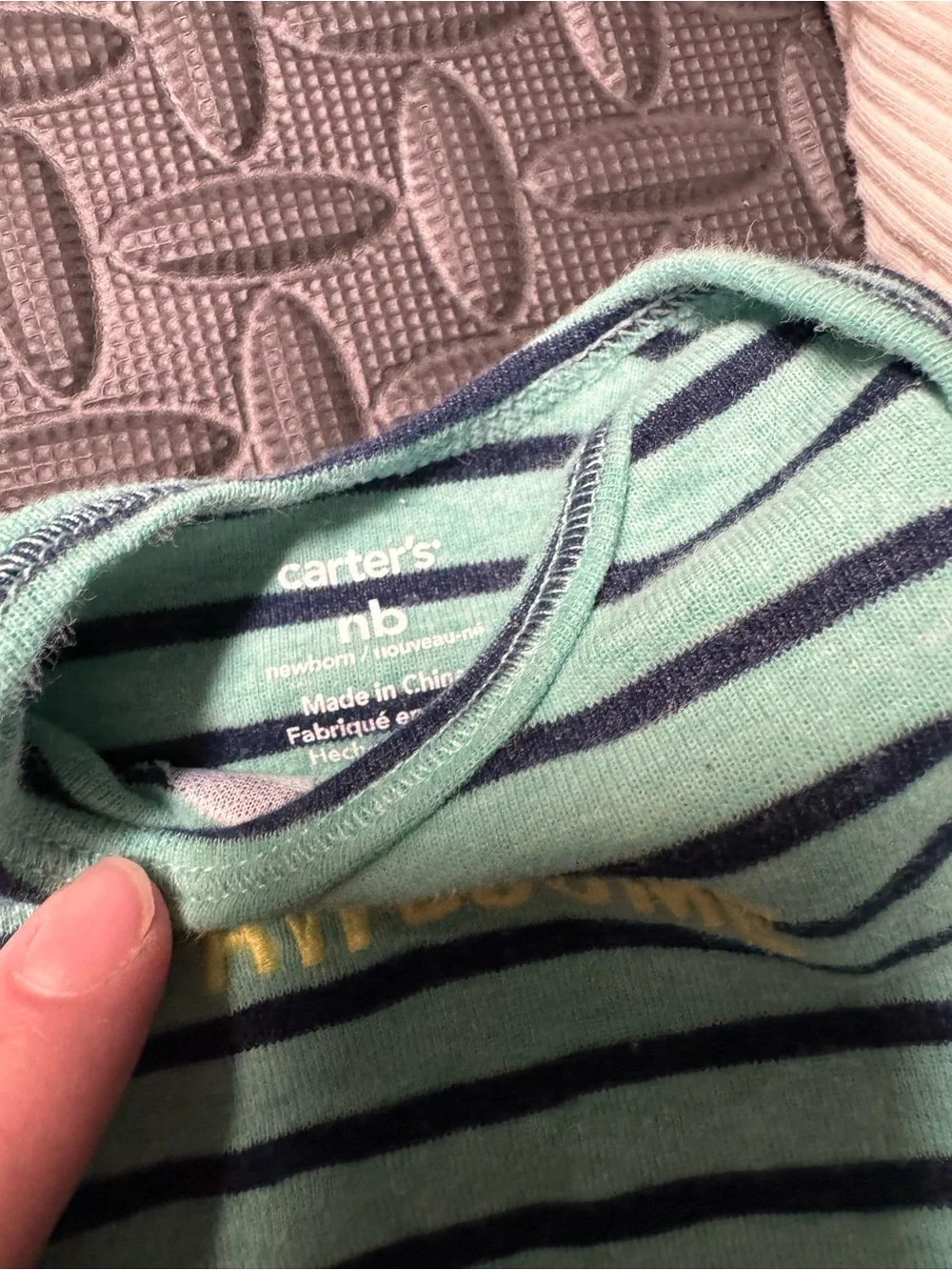Mixed Newborn Onesies - used - newborn